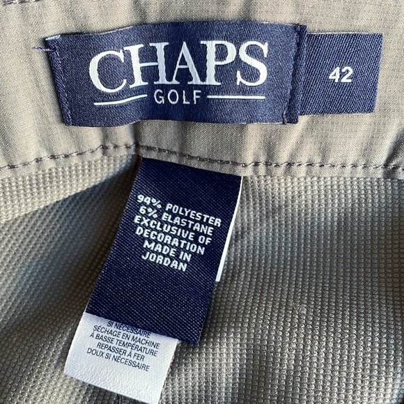 Chaps Grey Golf Cargo Shorts - Picture 6 of 8